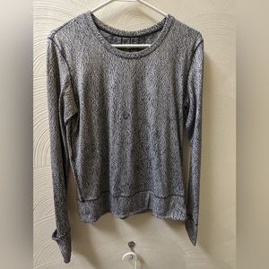 Lululemon long sleeve shirt